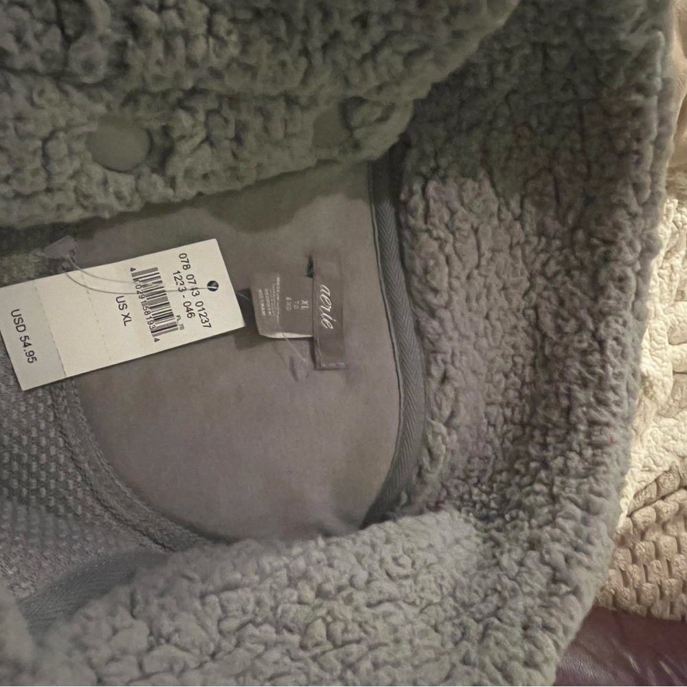 Aerie Gray 1/2 zip  Sherpa